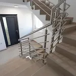Silver Daire Pula