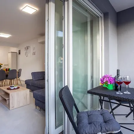 Silver Apartamento Pula