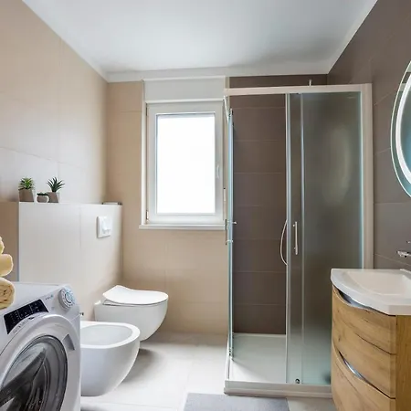 Silver Apartament *